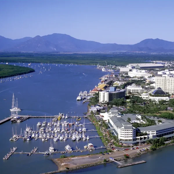 Cairns - Image 3