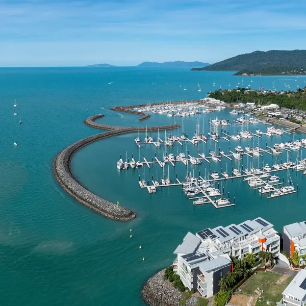 Airlie Beach - Image 3